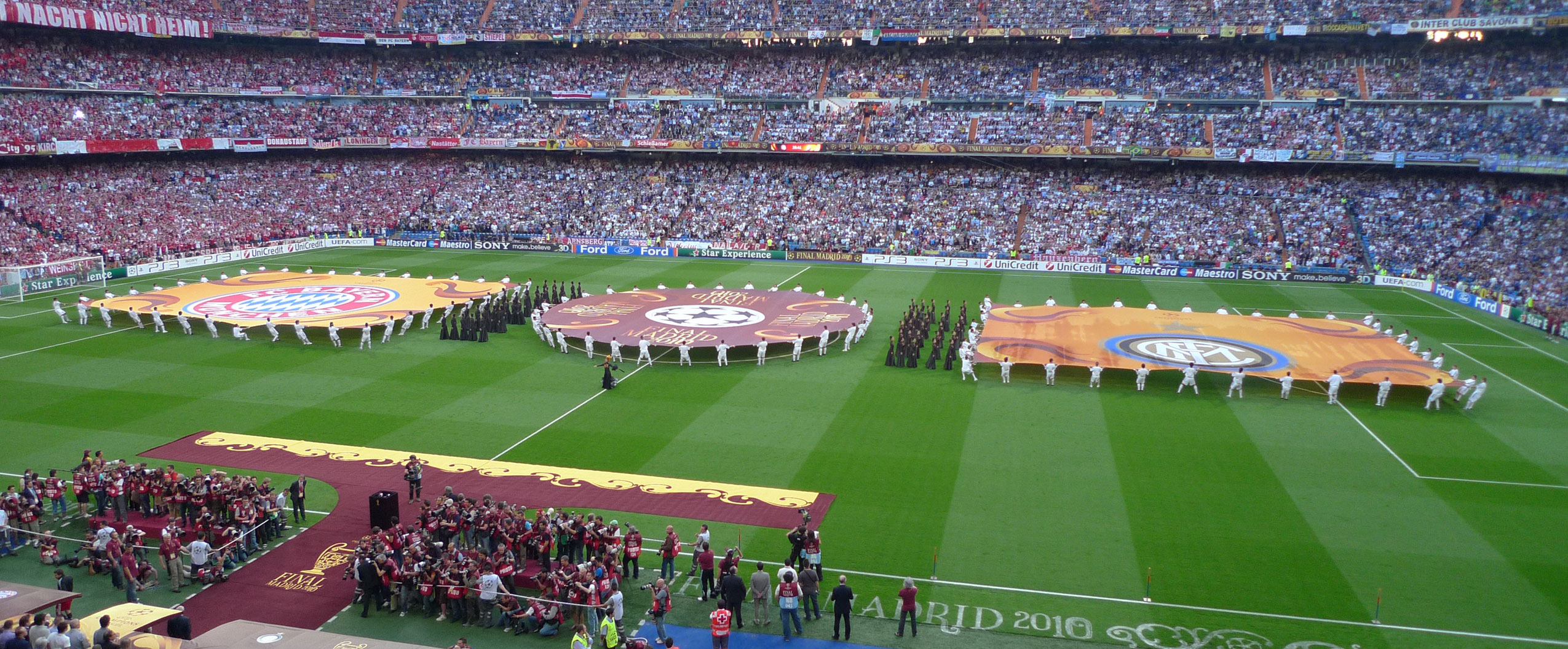 Cérémonie d'ouverture de la finale de la Ligue des champions de l'UEFA 2009-2010